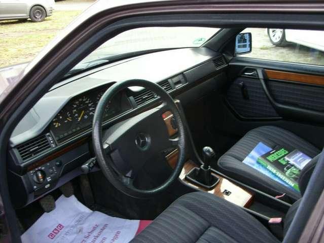 Mercedes-Benz E 200 124 super Zustand
