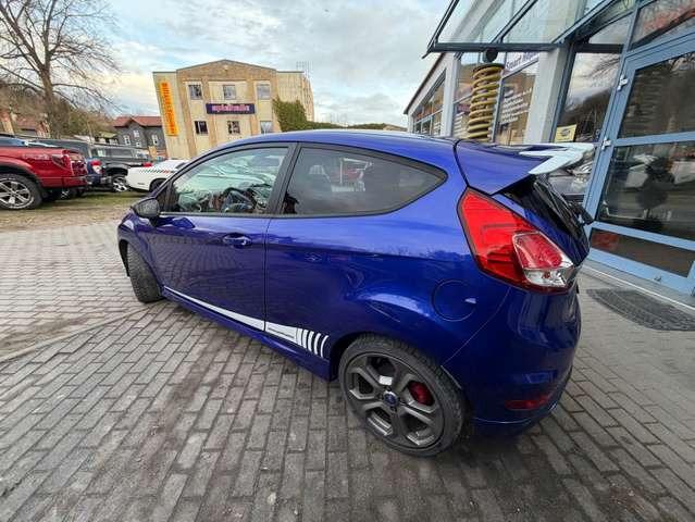 Ford Fiesta ST 1.6 