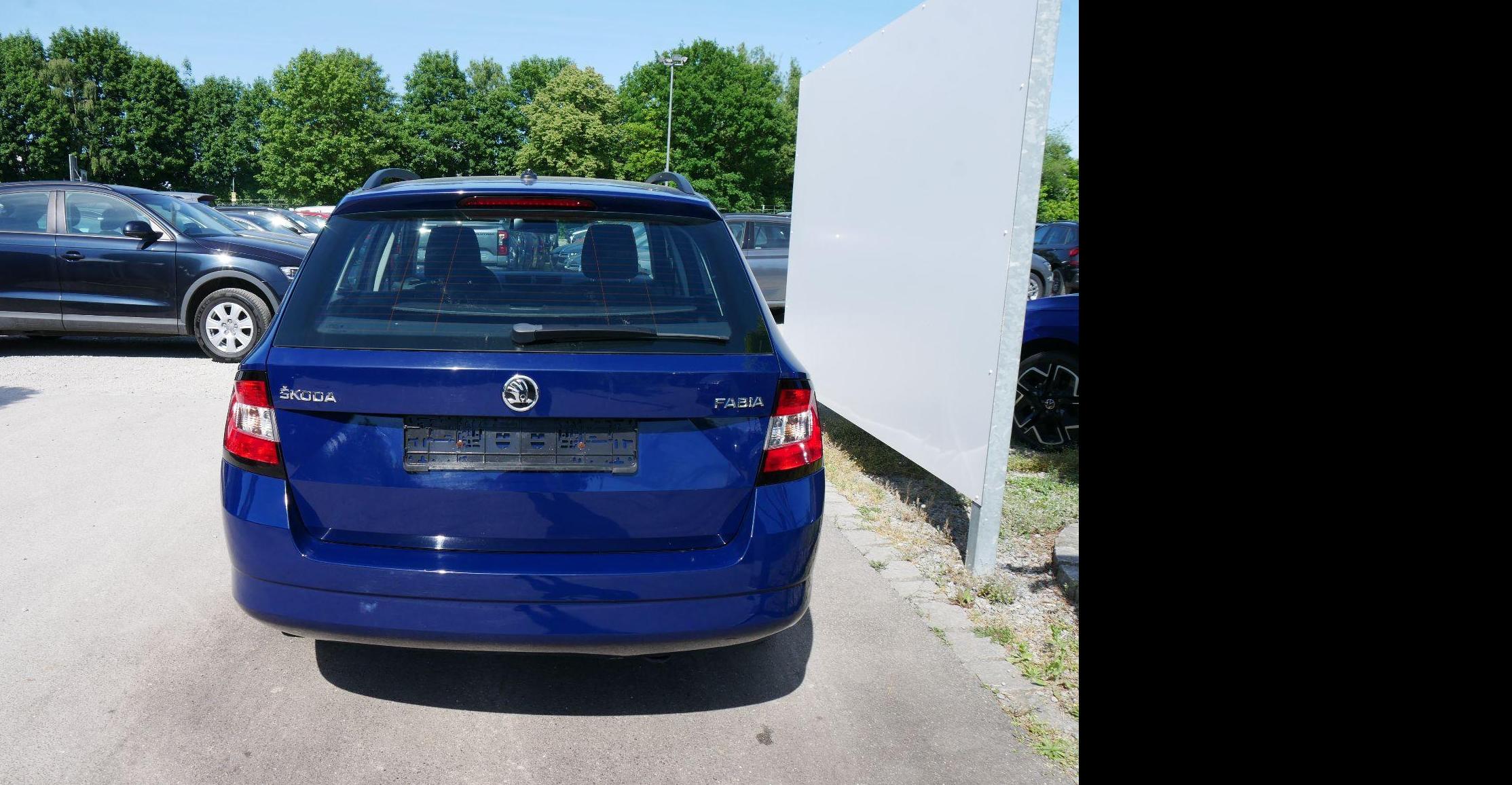 Skoda Fabia 1.0 MPI Cool Plus*PDC-HI*RADIO*KLIMA*BLUETOOTH*TOUCHSCREEN